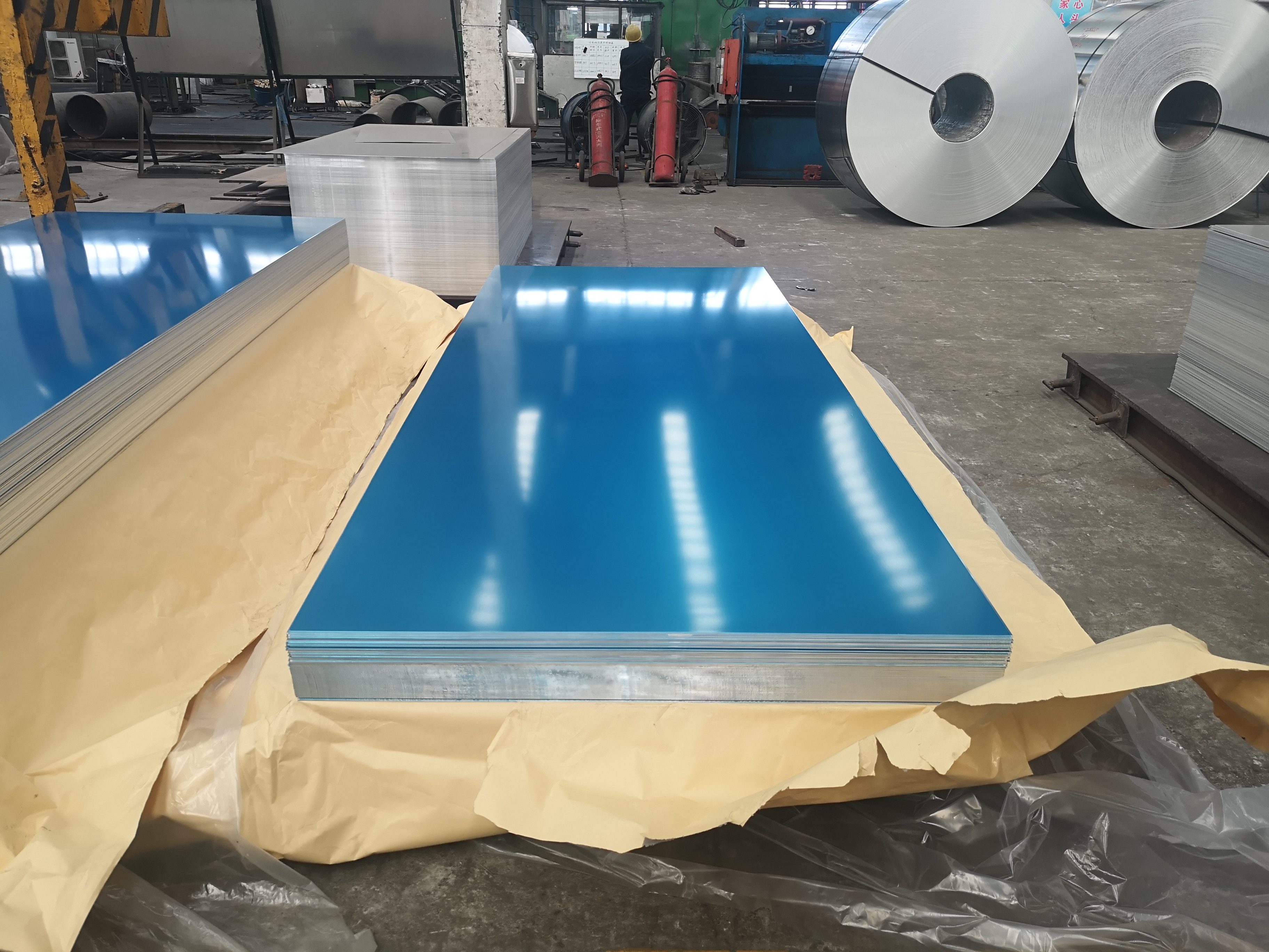 How to improve the service life of aluminum plates?